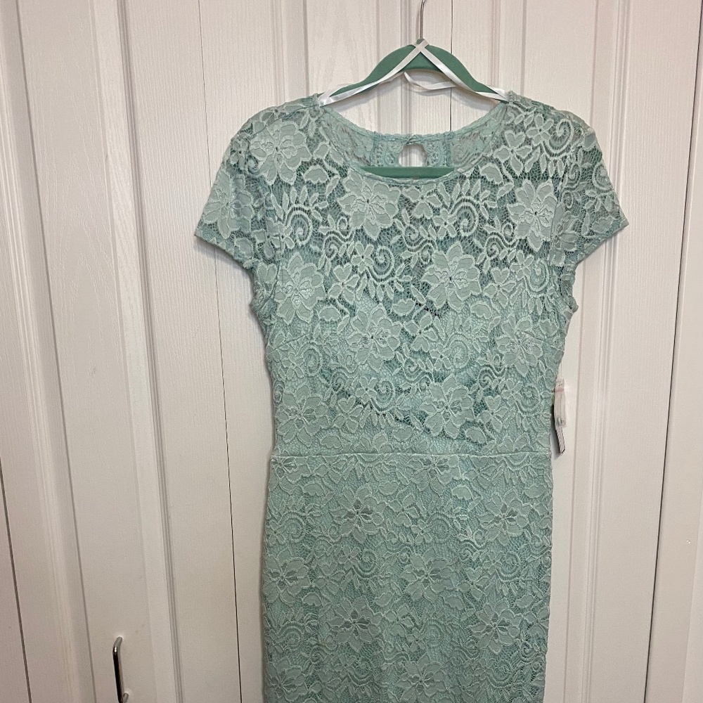 Green Lace Midi Dress
